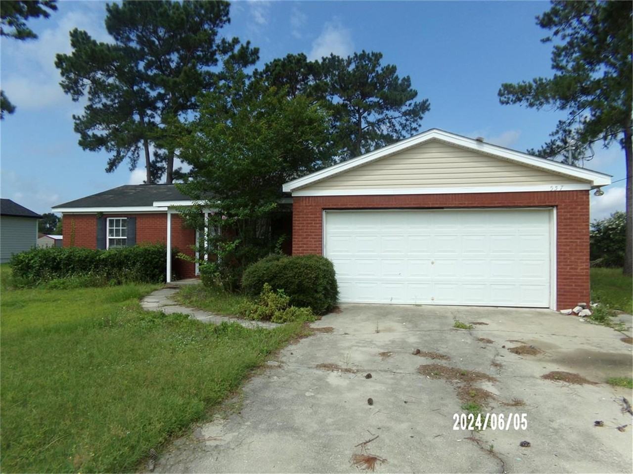 557 Ponderosa Circle #1