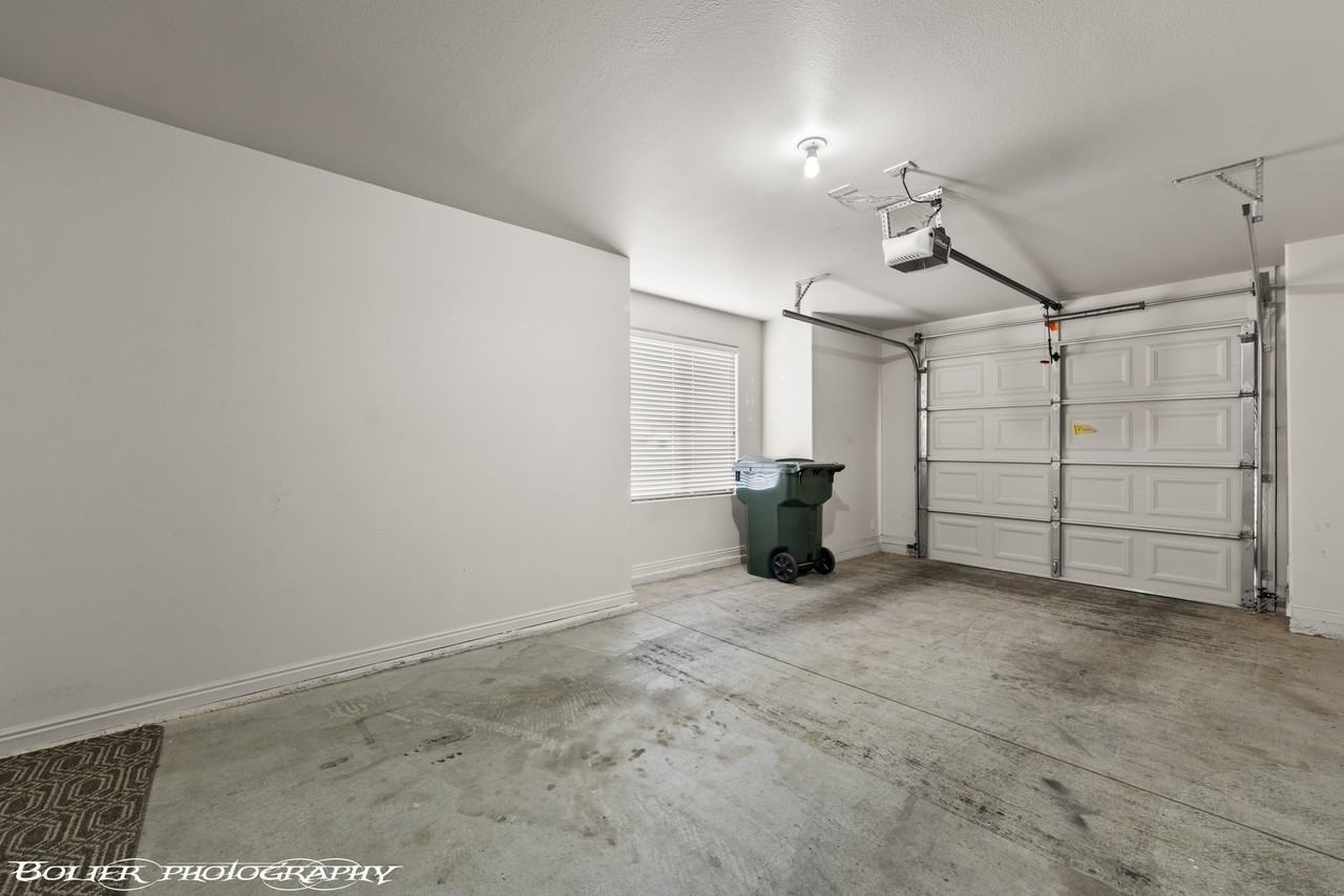 95 Shade Tree Ln #1 - Photo 6 of 31