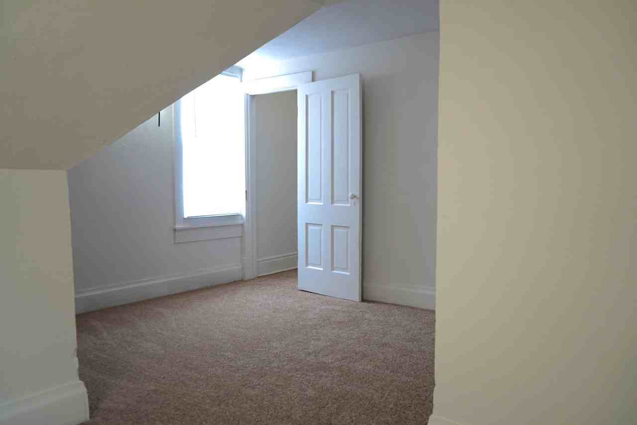 511 South 2nd Street #1 - Photo 5 of 12