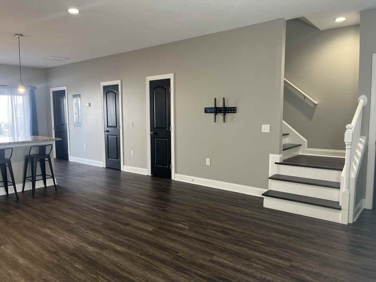 77 Emanuel Court #1 - Photo 6 of 50