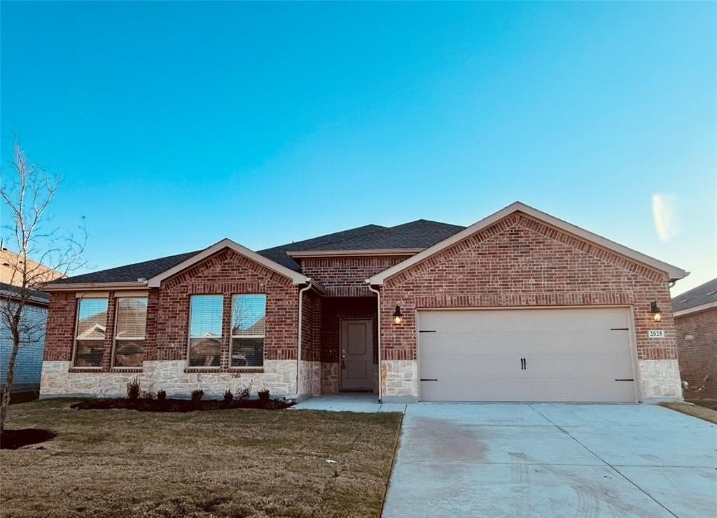 Eugene Street - Photo 5 of 32