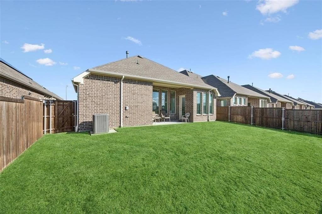 17311 Texas Pistache Dr - Photo 2 of 30