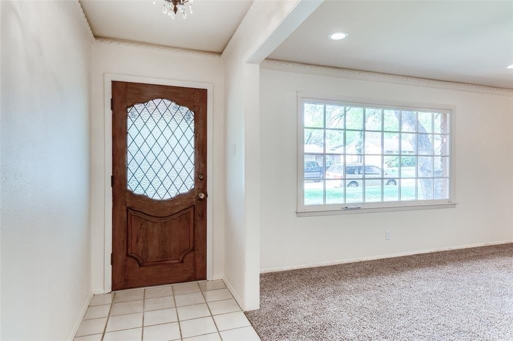 6809 Yolanda Dr - Photo 4 of 22