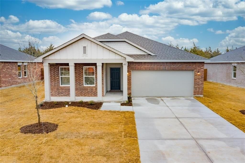 401 Indian Creek - Photo 2 of 17