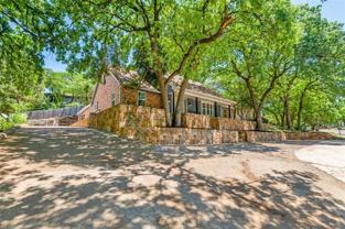 2711 Lincoln Drive - Photo 1 of 1