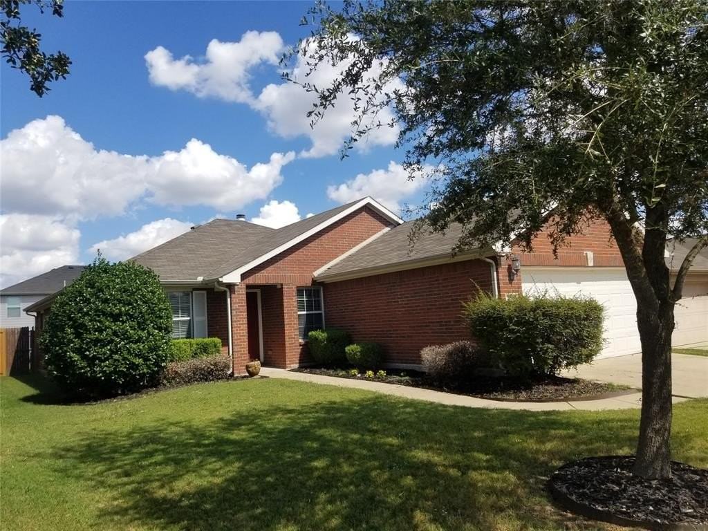 515 Creekside Dr - Photo 2 of 12