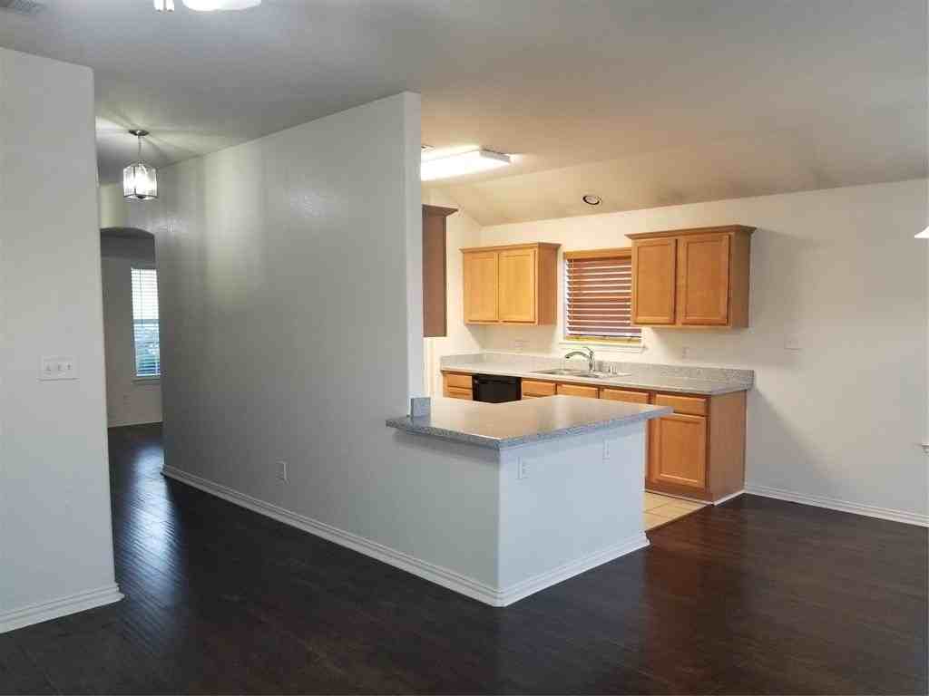 515 Creekside Dr - Photo 6 of 12