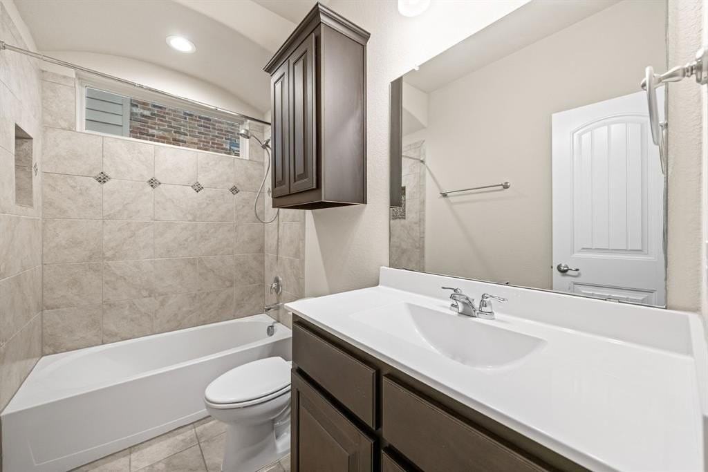 10321 Burtrum Drive - Photo 6 of 33