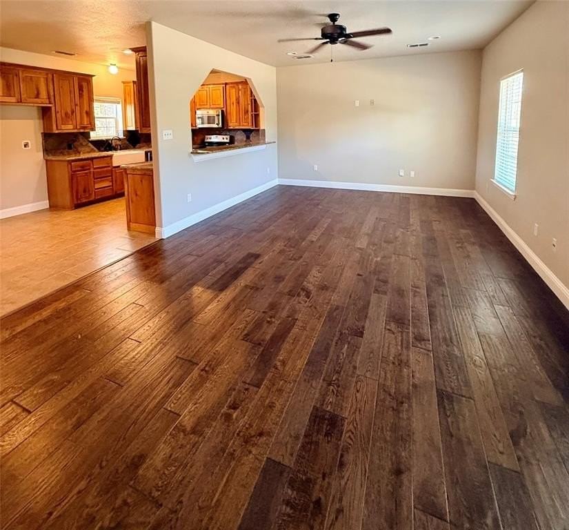 910 East 3rd Street - Photo 6 of 24