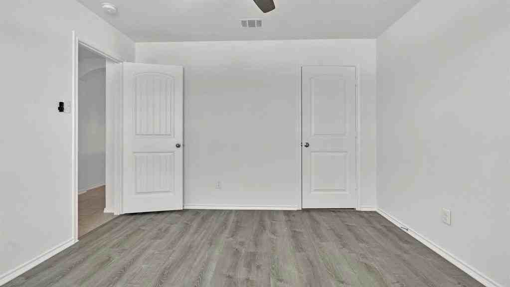 1501 Chrome St - Photo 7 of 18