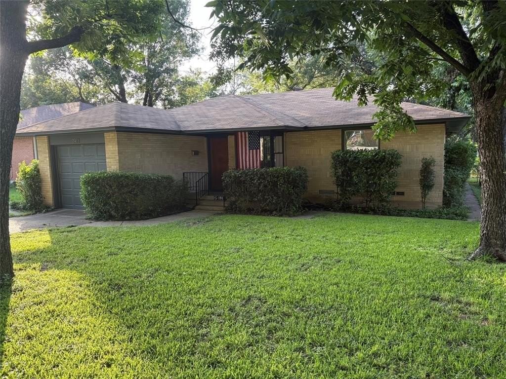 1911 Ferndale Avenue