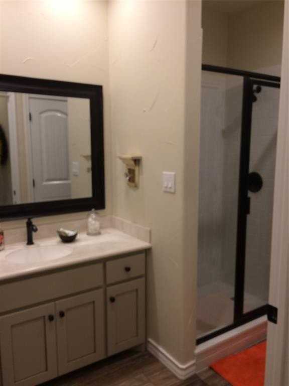 907 Clearview St - Photo 6 of 8