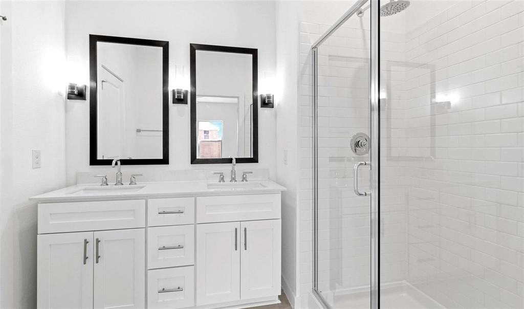 605 Ridgewood Dr - Photo 5 of 7