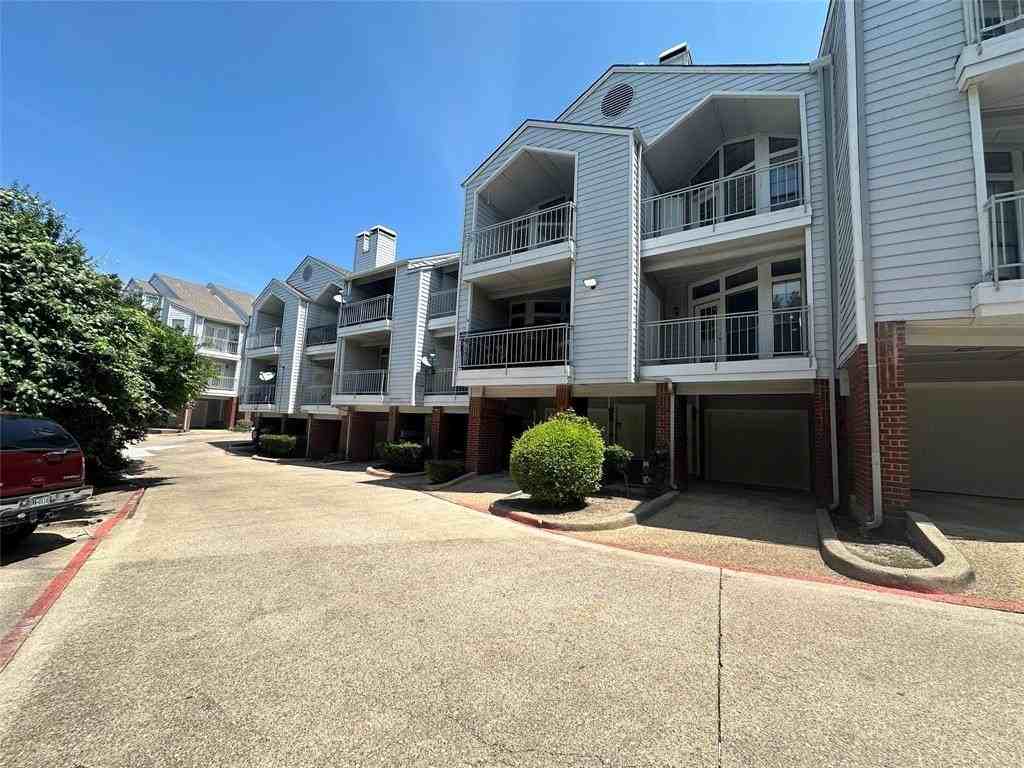 9823 Summerwood Circle #1003 - Photo 2 of 34