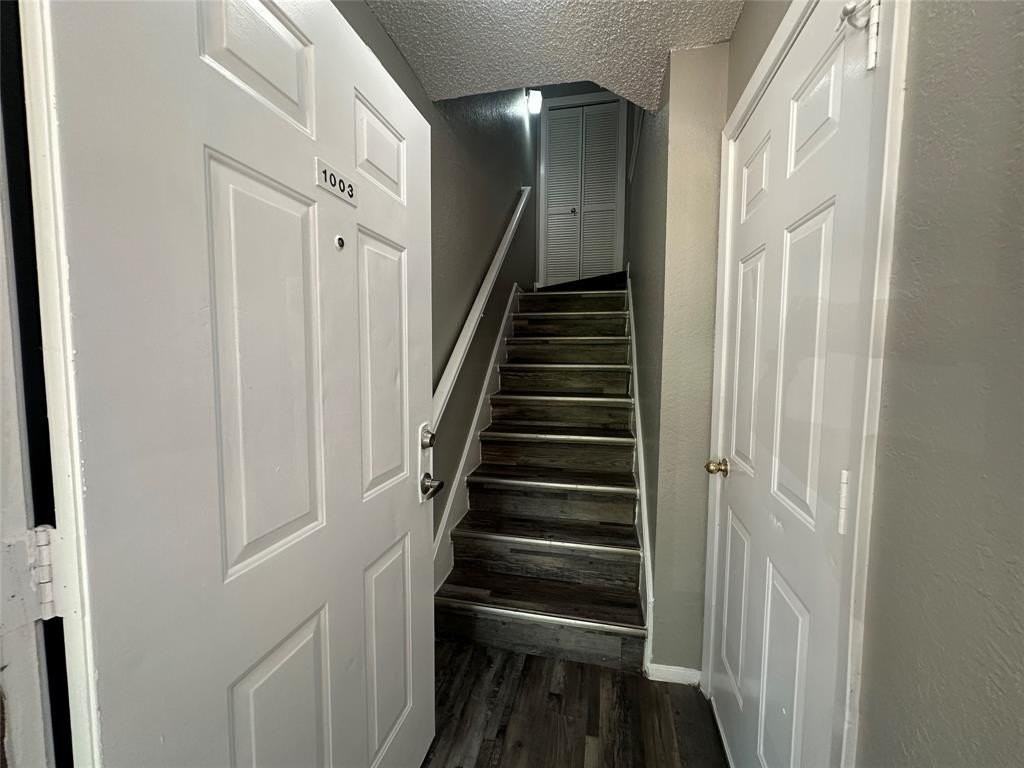 9823 Summerwood Circle #1003 - Photo 4 of 34