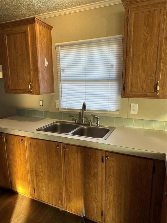 1209 Magnolia St - Photo 2 of 7