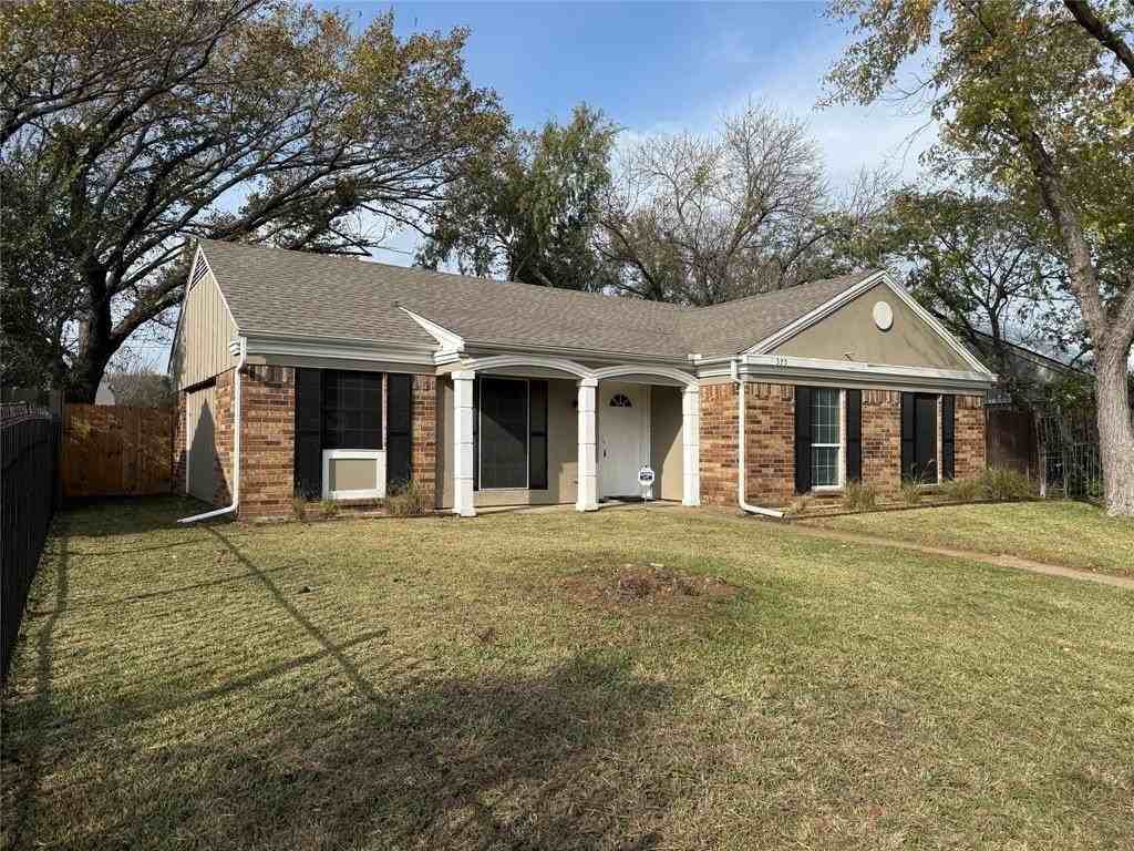 375 Ancestry Ln - Photo 2 of 19