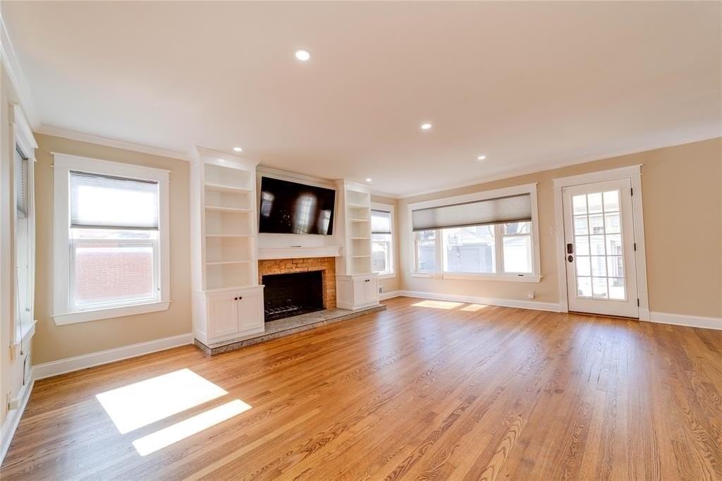 2536 Shirley Avenue - Photo 5 of 31