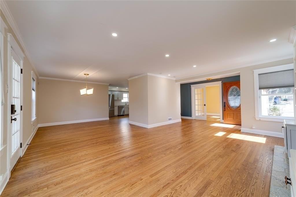 2536 Shirley Avenue - Photo 7 of 31