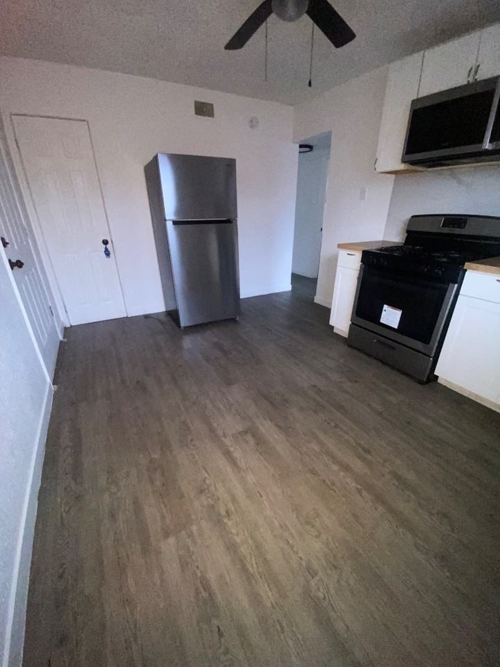 815 Courtois Street #C - Photo 2 of 7