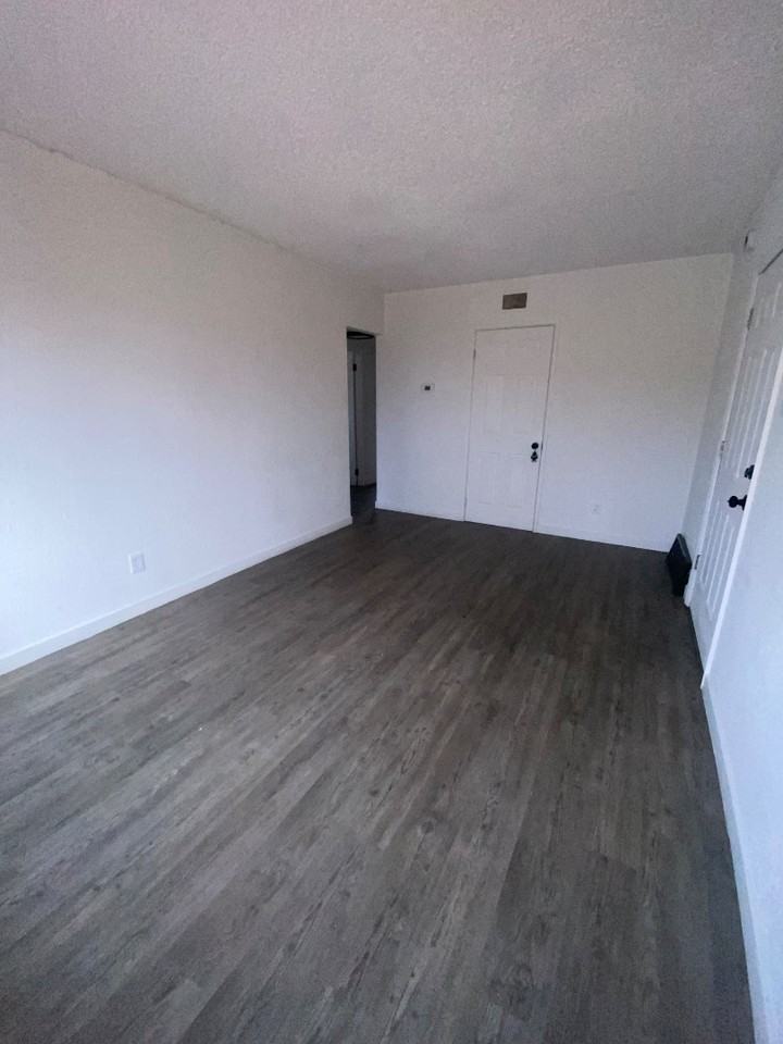 815 Courtois Street #C - Photo 4 of 7