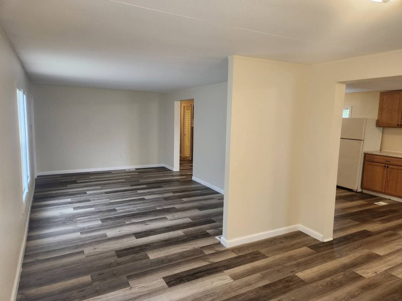 327 Becky Ln - Photo 6 of 8