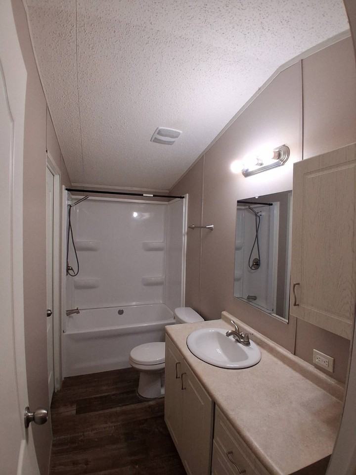 7650 W Us Highway 90 #522 - Photo 6 of 10