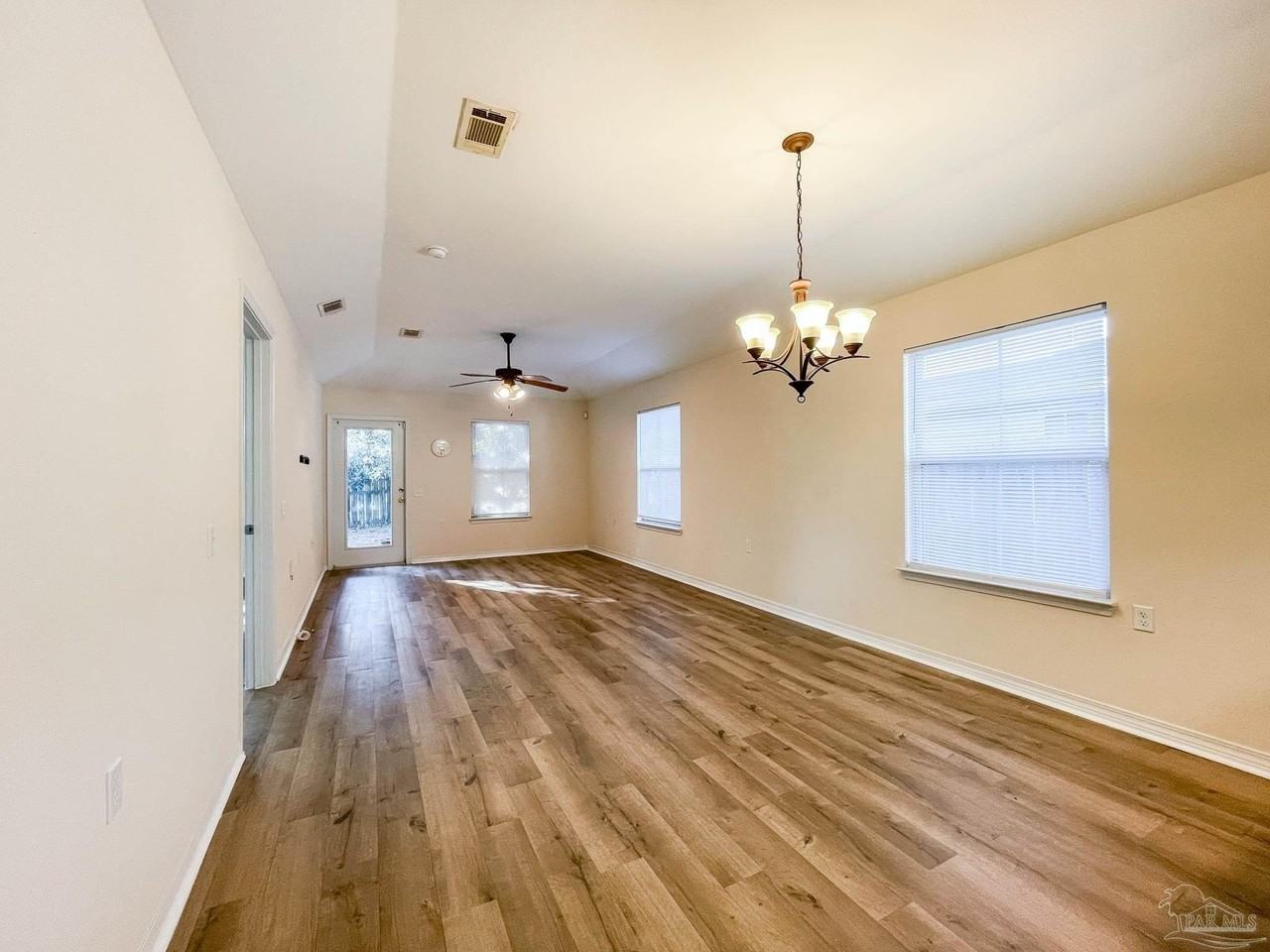 5853 Bilek Dr - Photo 2 of 24