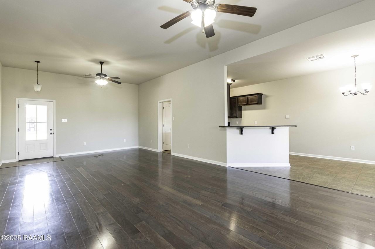 132 Timber Edge Drive - Photo 7 of 31