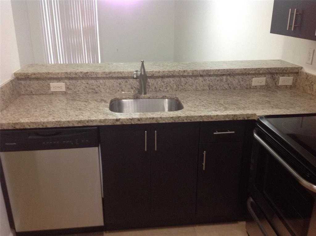 9968 Nob Hill Ln #9968 - Photo 5 of 19