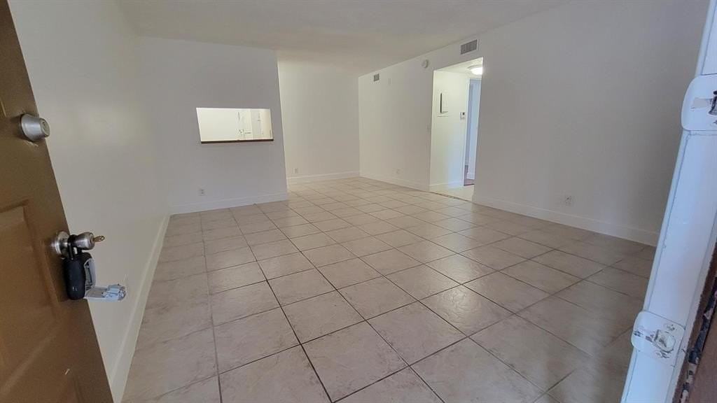 3712 N University Dr #3712 - Photo 4 of 14