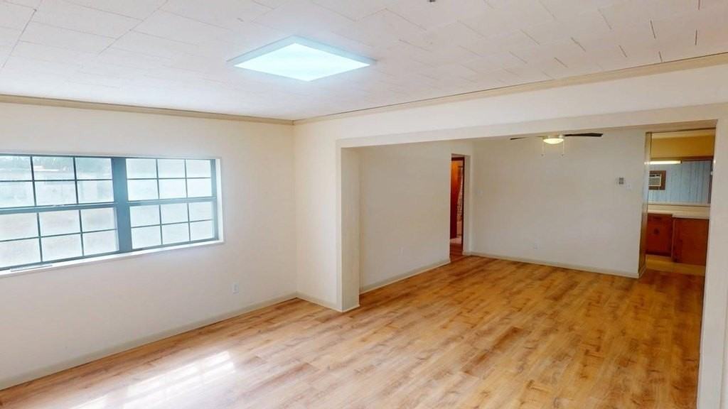 118 Bellamy Cir - Photo 3 of 38