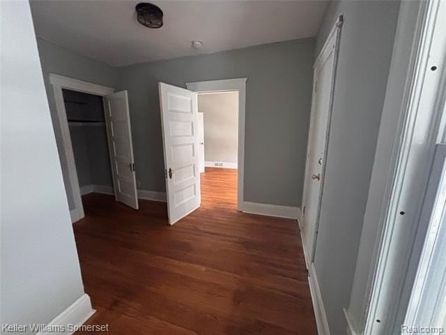 846 E Grand Blvd - Photo 4 of 11