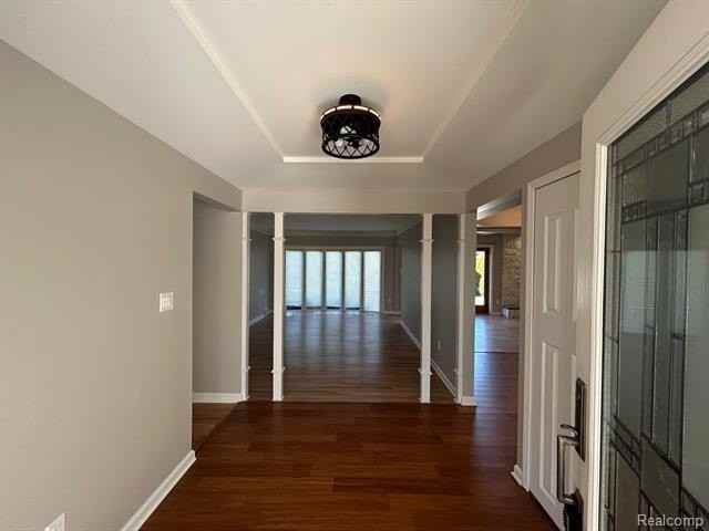 15053 Inbrook Dr - Photo 4 of 29