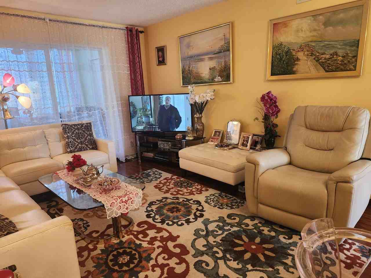 2400 Northeast 1st Lane #206 - Photo 7 of 32