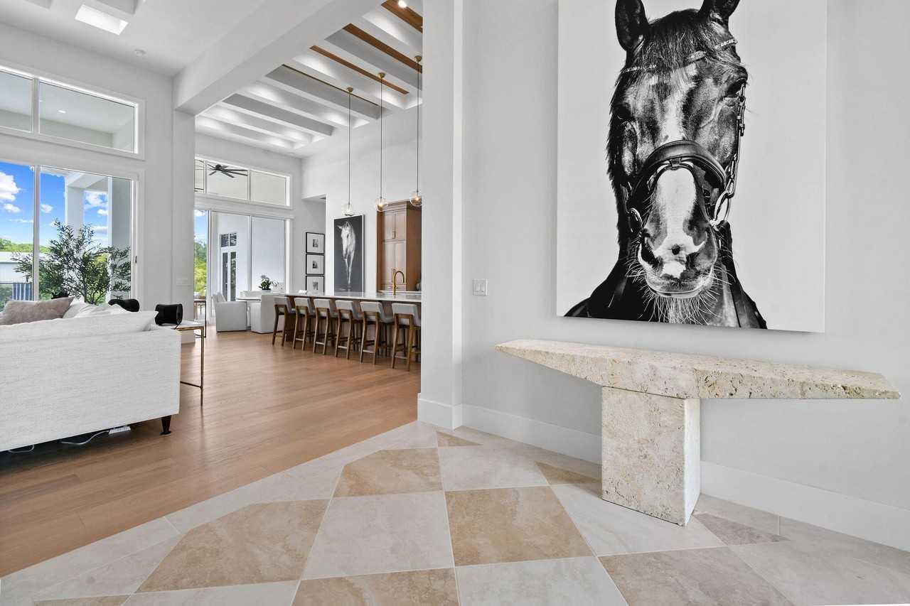 9105 Whippoorwill Trl - Photo 4 of 50