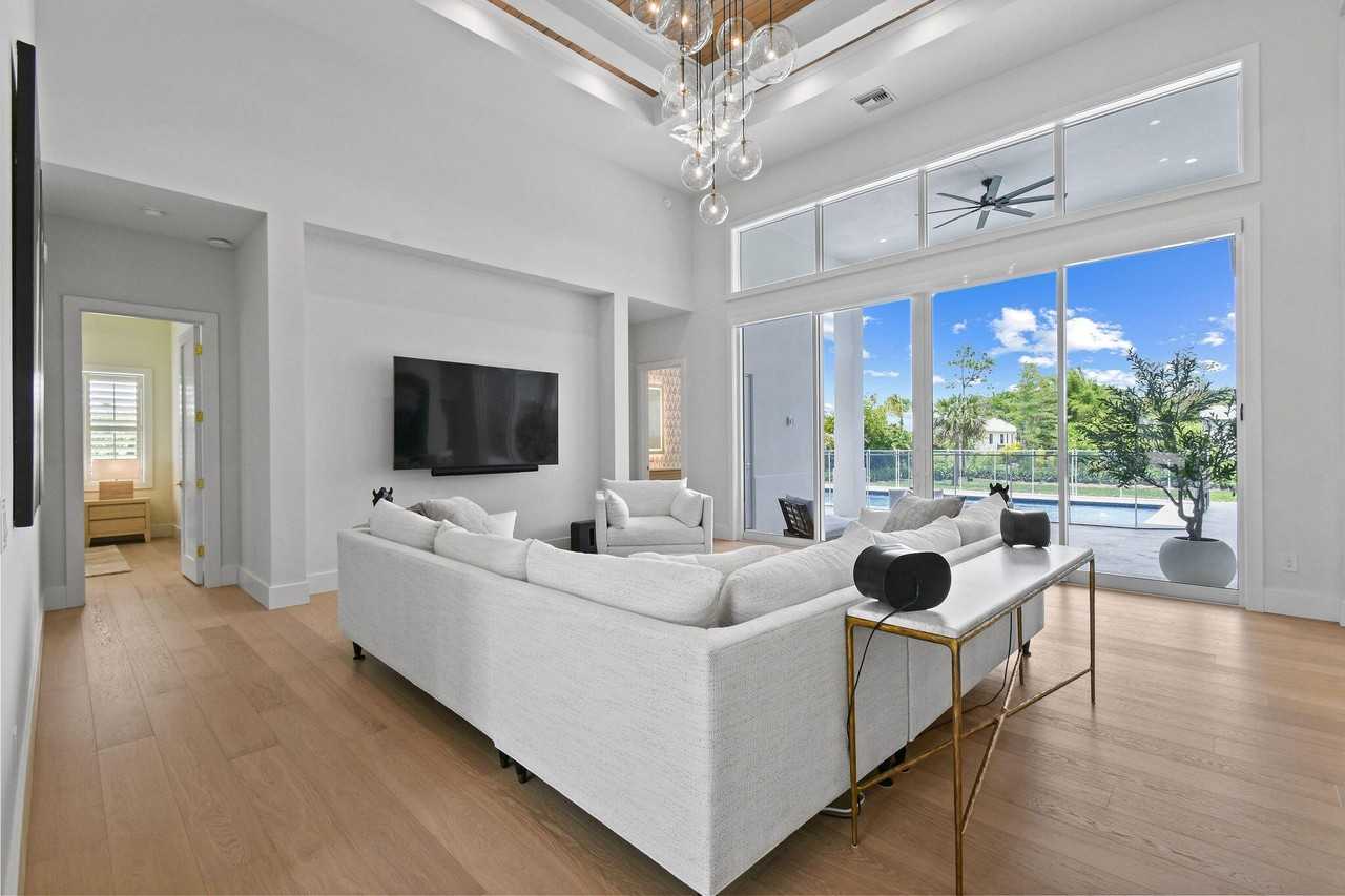 9105 Whippoorwill Trl - Photo 6 of 50