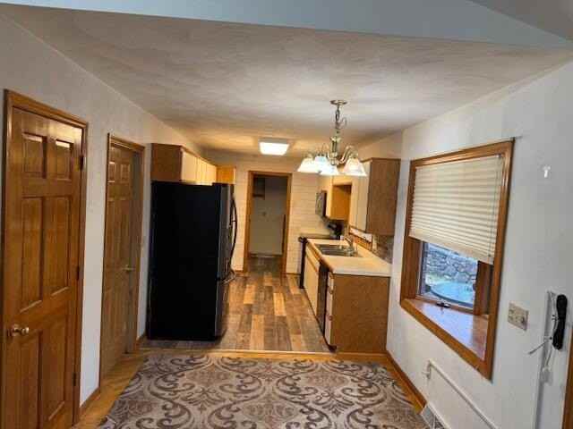 94 Oak Ridge Ct - Photo 3 of 14