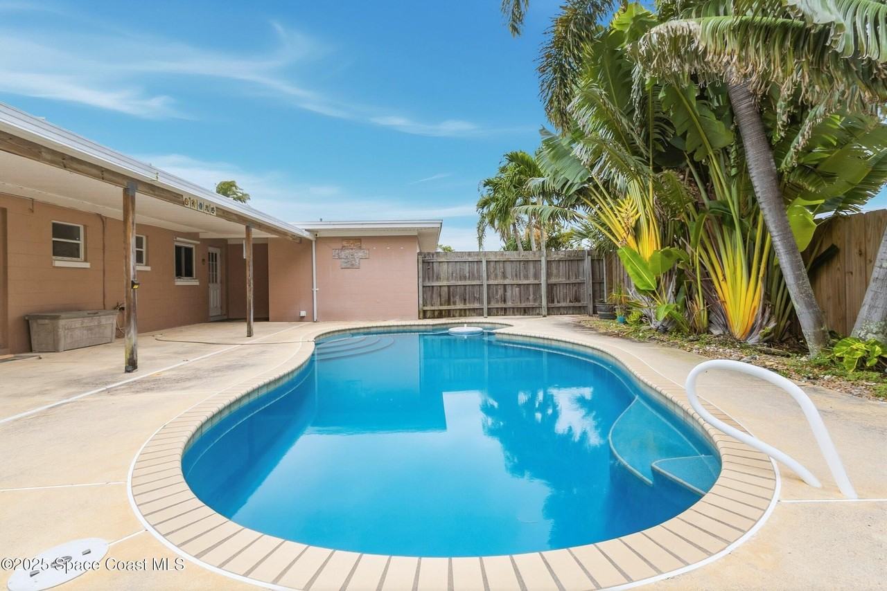 141 East Exeter Street - Photo 6 of 43