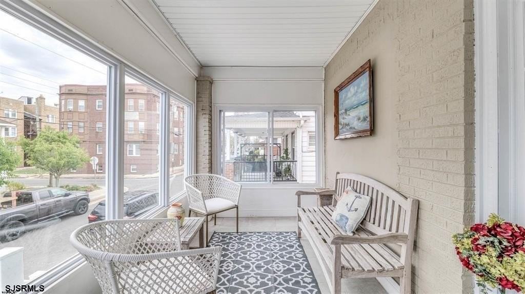 14 Vassar Square - Photo 3 of 36