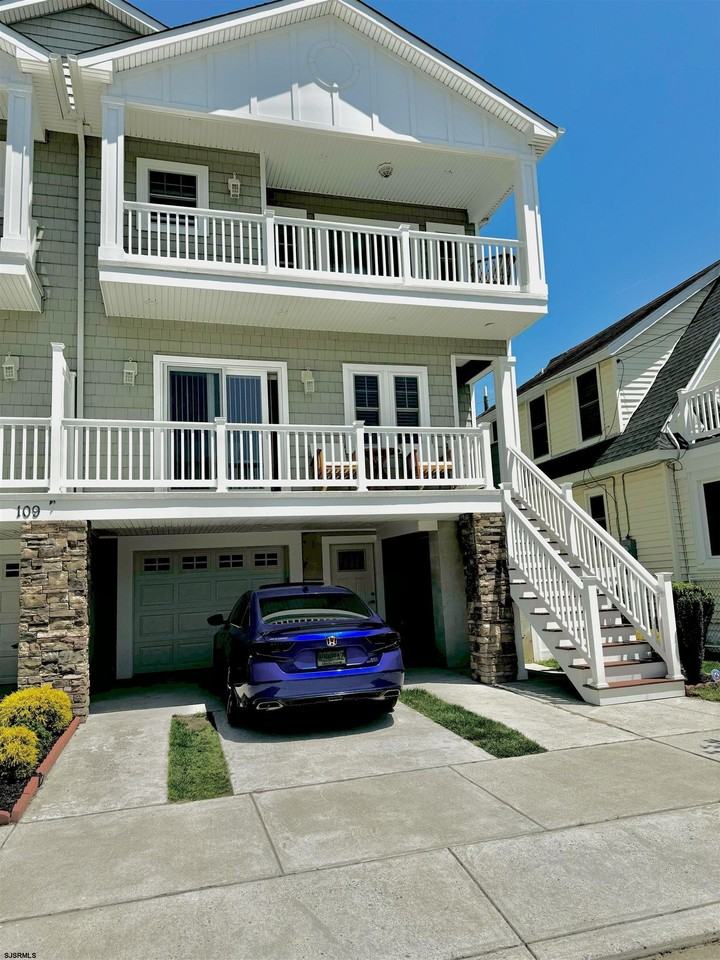 109 N Wissahickon Ave - Photo 2 of 50