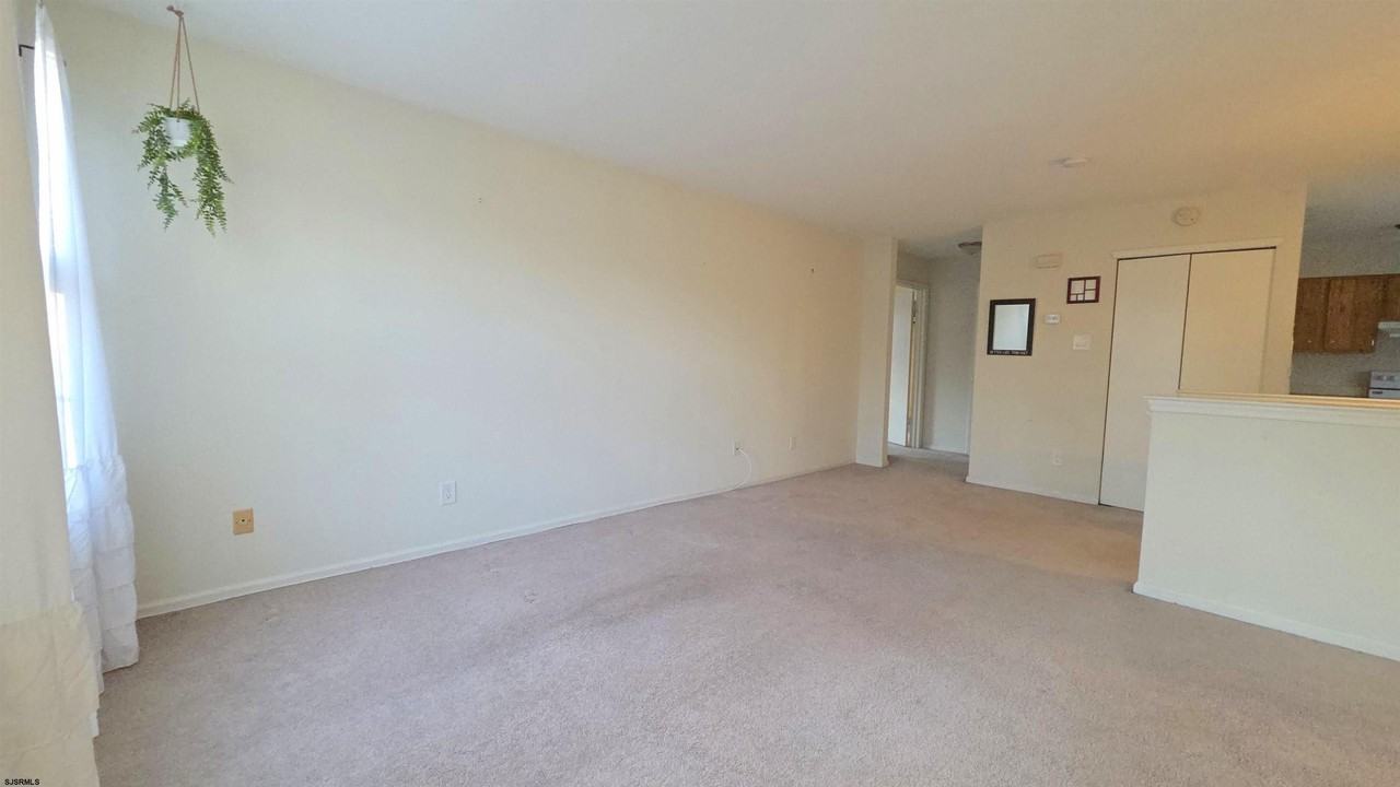 853 E Fisher Creek Rd - Photo 4 of 10