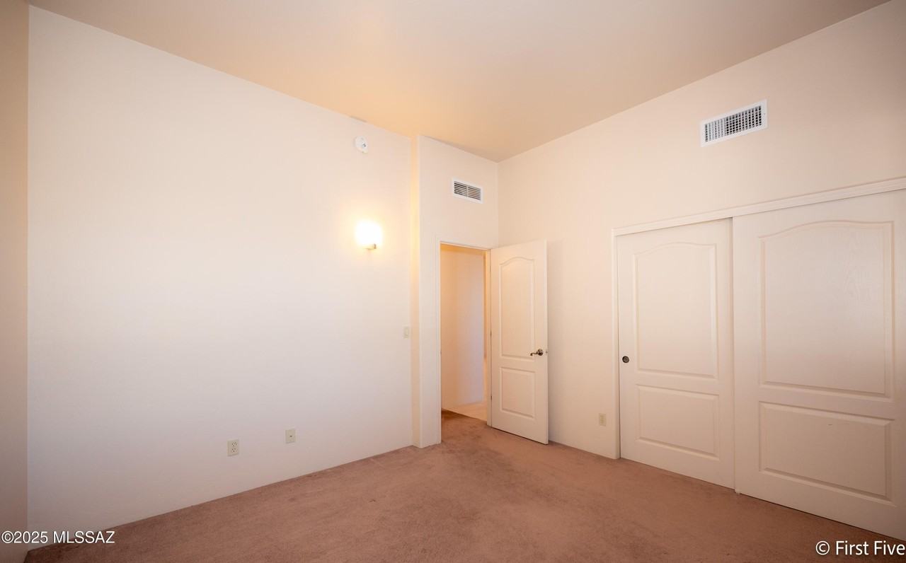 624 East 2nd Street - Photo 7 of 29