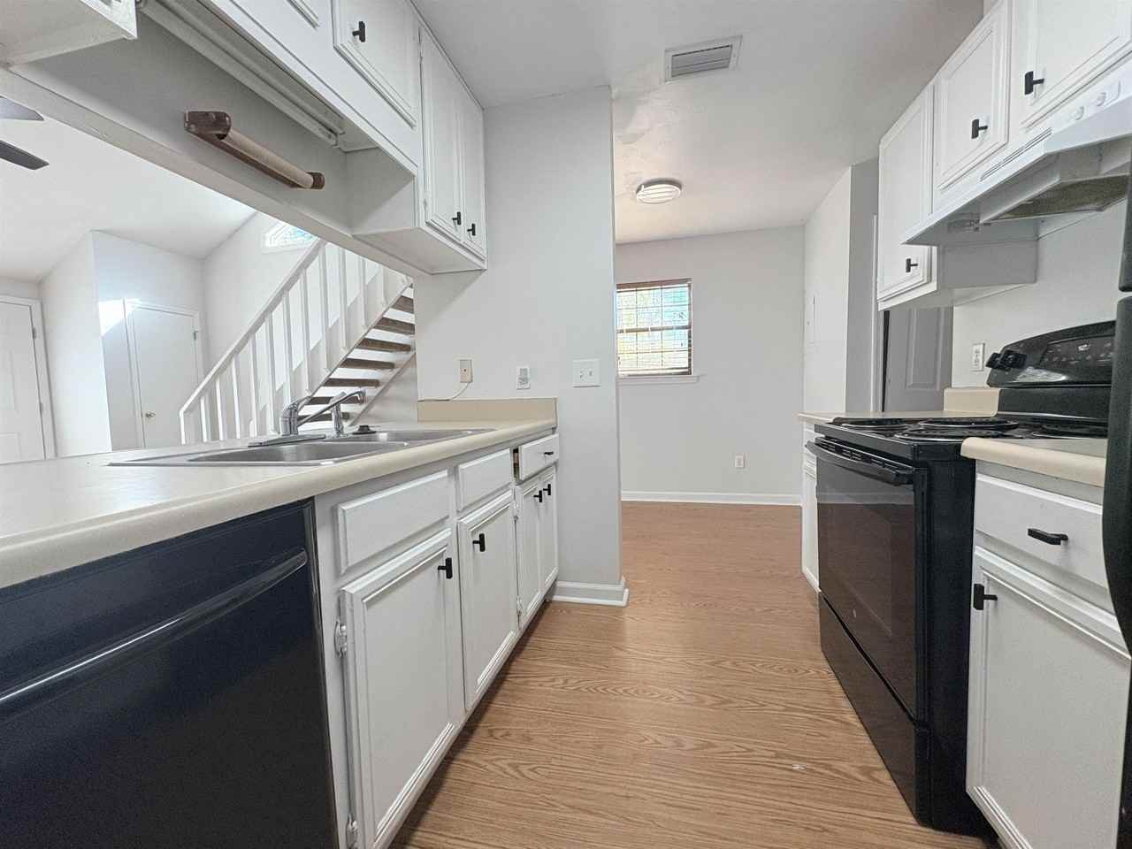 2330 Brynmahr Dr Unit A #A - Photo 6 of 14