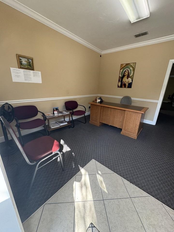 2709 Killarney Way Ste 3 #3 - Photo 2 of 17