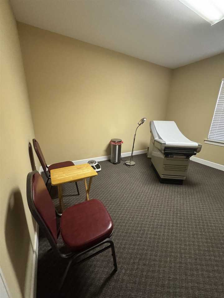 2709 Killarney Way Ste 3 #3 - Photo 6 of 17