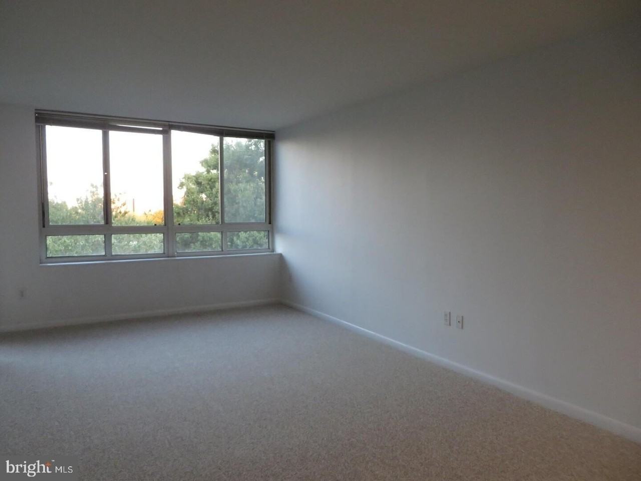 350 G St Sw Apt N613 #N613 - Photo 6 of 30