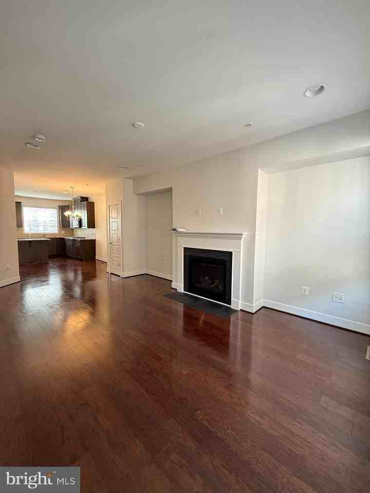 111 Kandinsky Loop - Photo 4 of 16