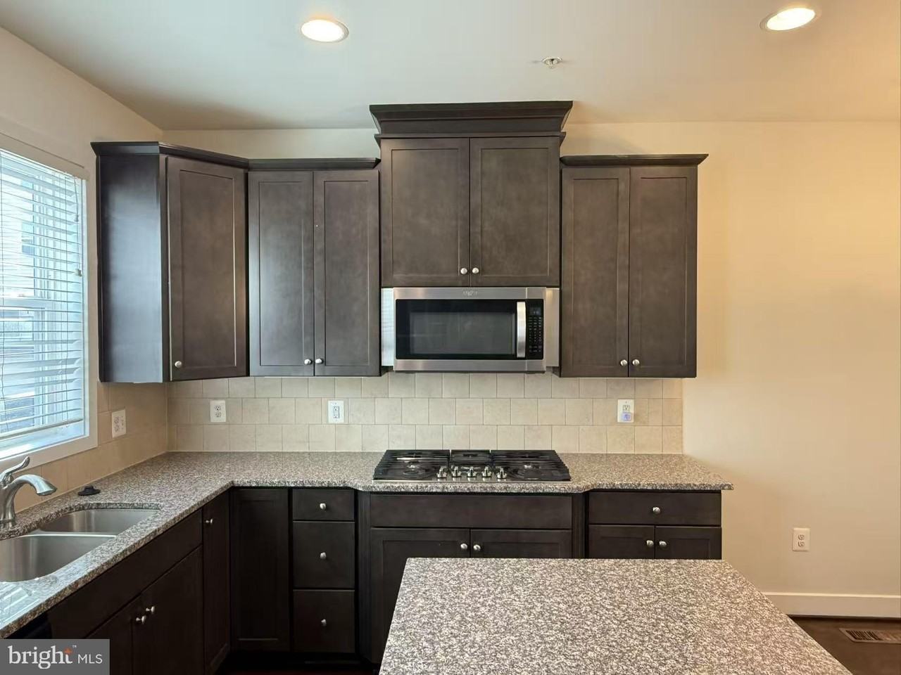 111 Kandinsky Loop - Photo 6 of 16