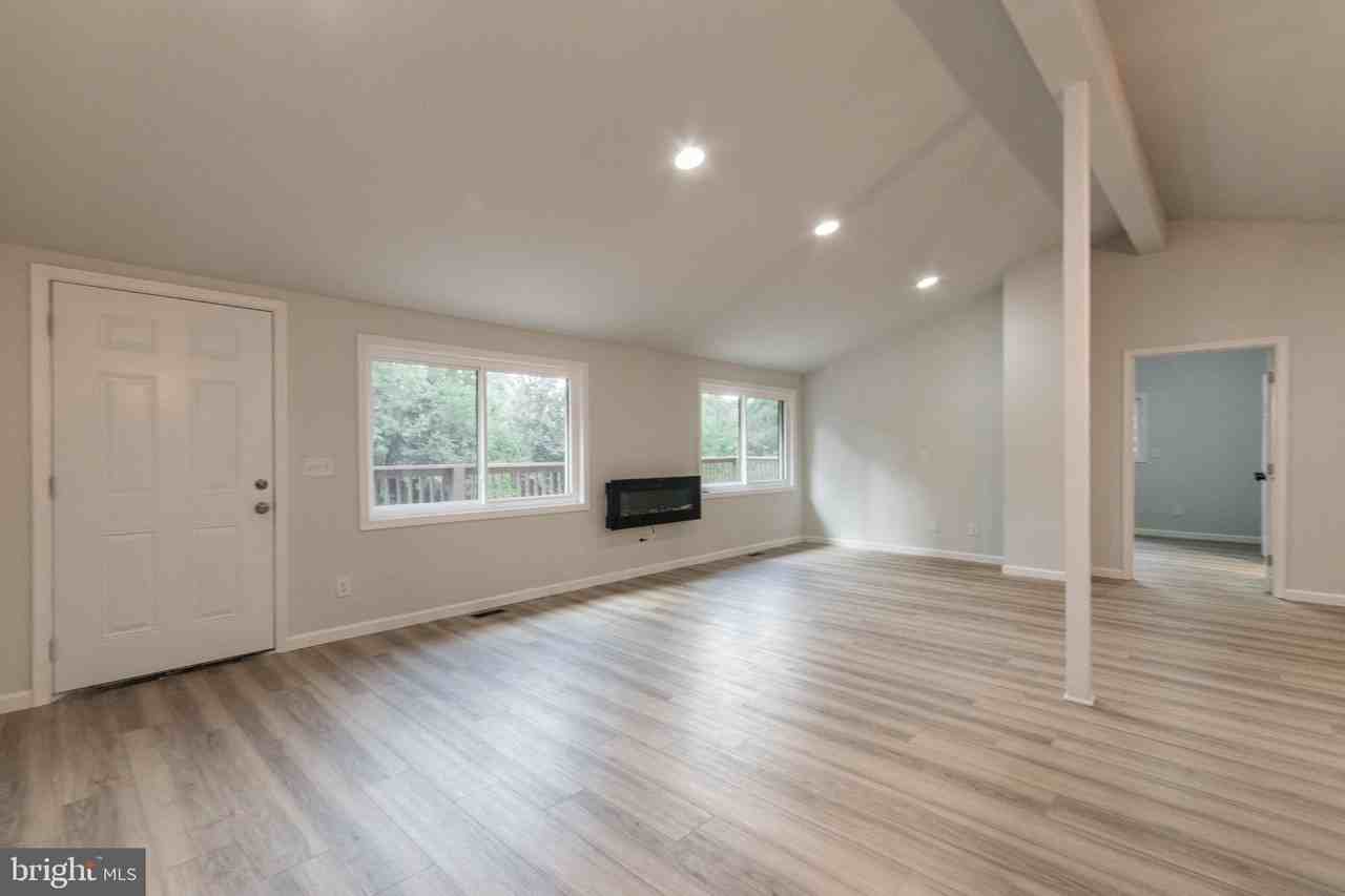 388 Fragrance Ln - Photo 5 of 50